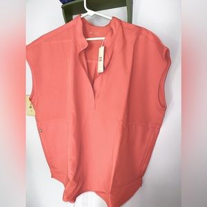 New FIGS Rafaela oversized scrub top XL